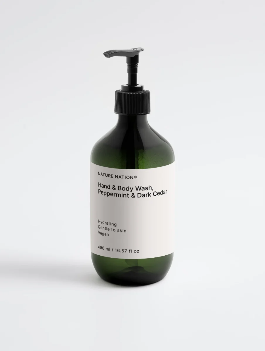 Hand & Body Wash Peppermint & Dark Cedar - Sanftes Waschgel für Hände & Körper mit Betain, Quittenextrakt & frisch-holzigem Duft, für hydratisierende Reinigung, weiche Haut & luxuriöses Spa-Gefühl – Bild 2
